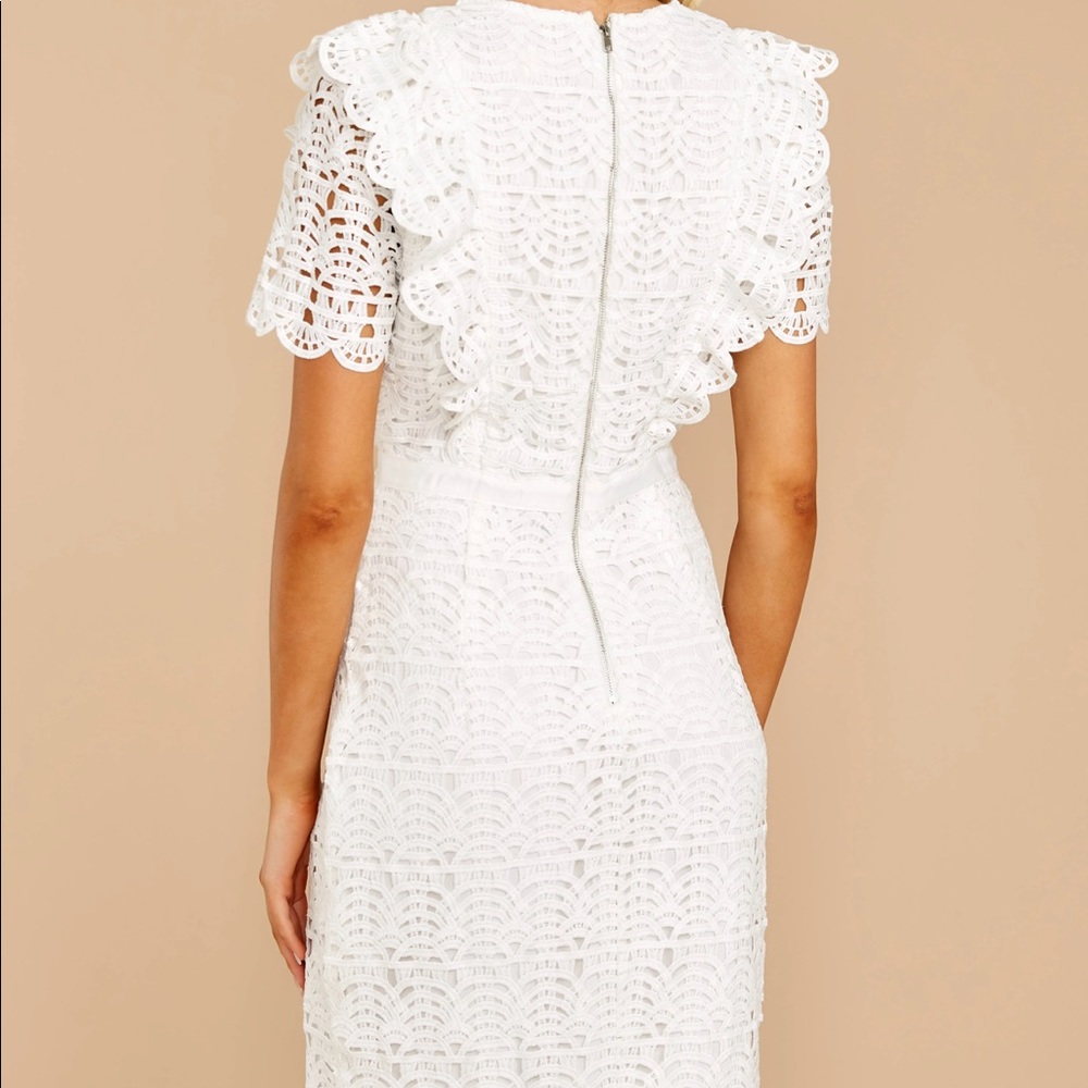 🎉🎊 HP 12/4/21🎉🎊 White Eyelet Dress🤍 - Picture 9 of 11
